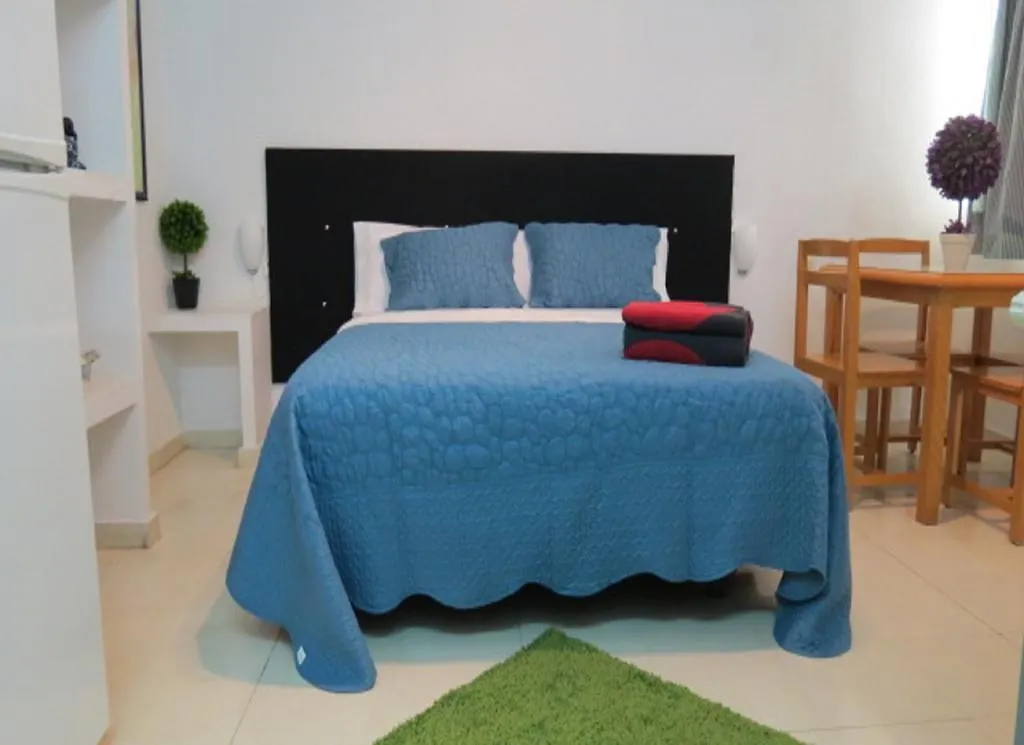 Comet Suites Almona Granada